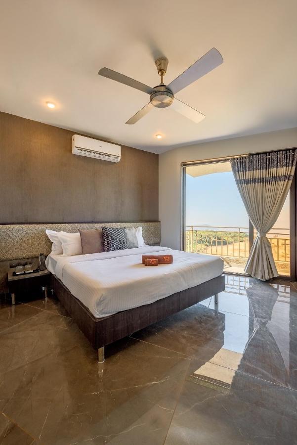 Saffronstays Heavone Trio, Lonavla Zewnętrze zdjęcie